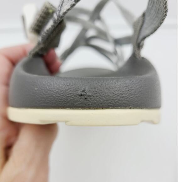 Chaco Diamond Gray Walking Sandals, YOUTH Size 4 EUC - Picture 7 of 7